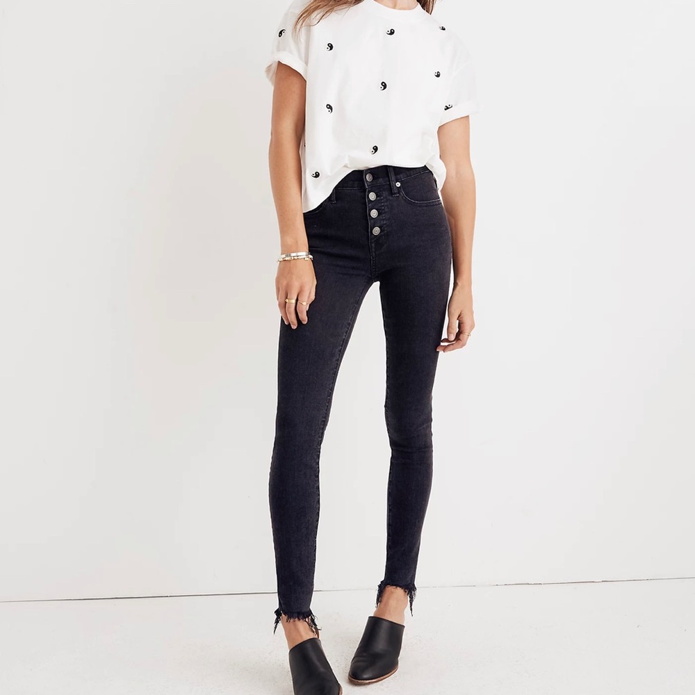 Madewell Berkeley black button ripped ankle skinny jeans